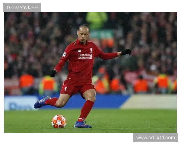 法比尼奥状态回暖,持续提升中场覆盖能力助力球队防线稳固 法比尼奥状态回暖,持续提升中场覆盖能力助力球队防线稳固