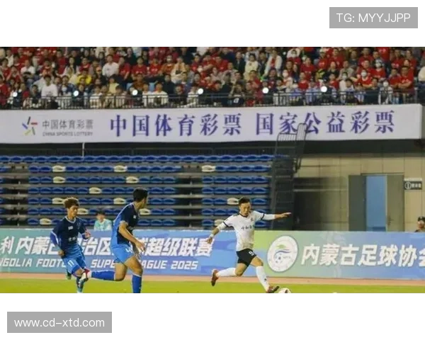 足球赛季精彩纷呈，多队竞争格局持续提升