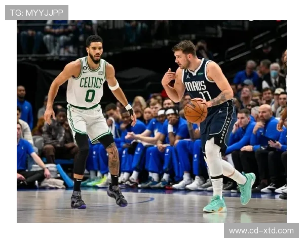 拉塞尔抢篮板+封盖主导防守，缔造凯尔特人冠军基石
