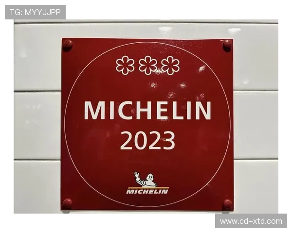 李诗沣训练完直接打车去米其林三星，这日子过得比偶像剧还飘